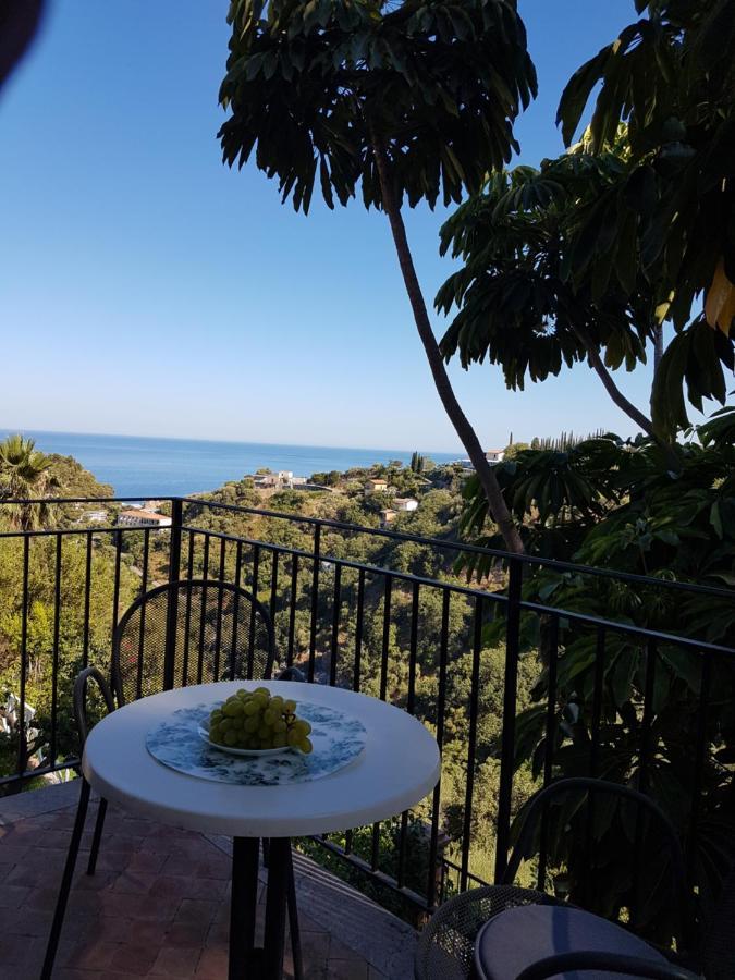 Villa Glamour Taormina Exterior photo